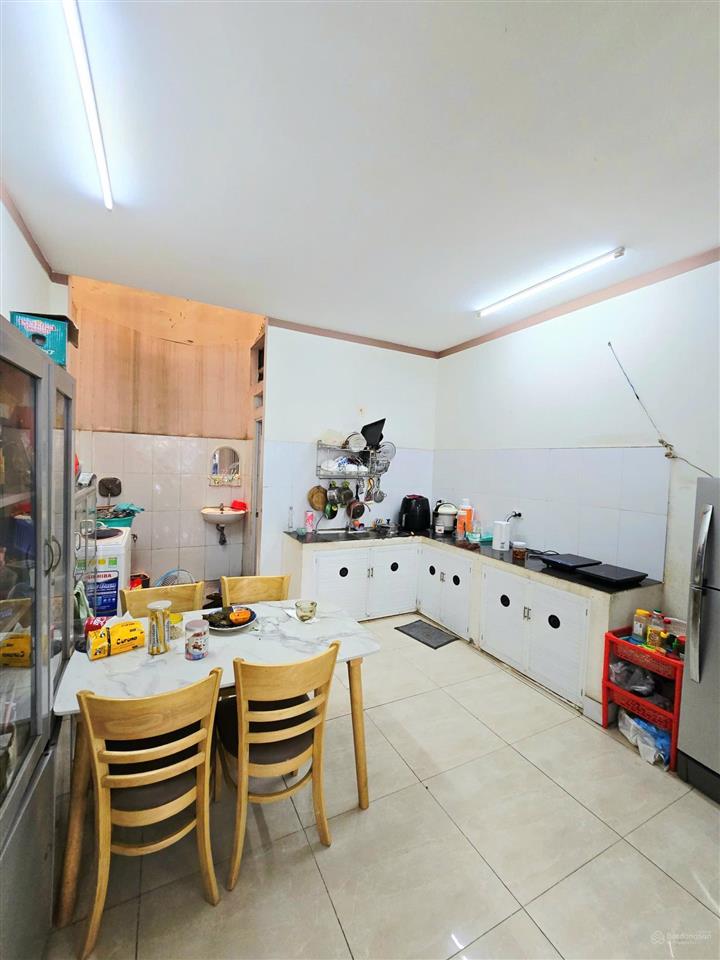 Nhà hẻm 8m rất đẹp võ văn hát, long trường q9 giá 4.4 tỷ