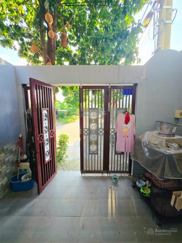 Nhà hẻm xe hơi 9m, dtsd 100m², gần đại học luật q9. giá 3.5 tỷ