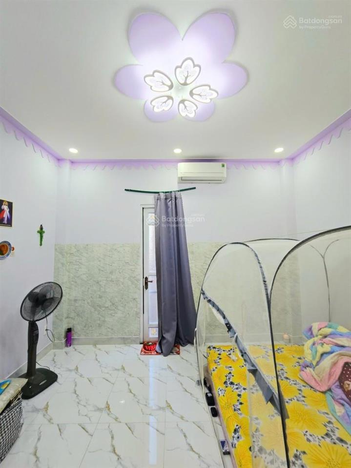 Nhà hẻm xe hơi 9m, dtsd 100m², gần đại học luật q9. giá 3.5 tỷ