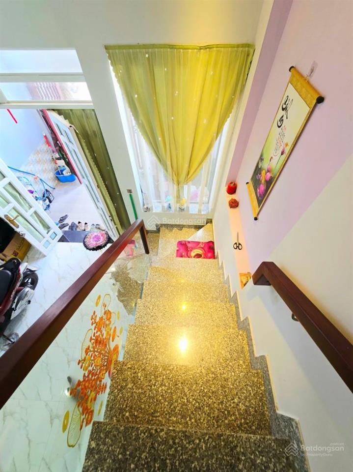 Nhà hẻm xe hơi 9m, dtsd 100m², gần đại học luật q9. giá 3.5 tỷ