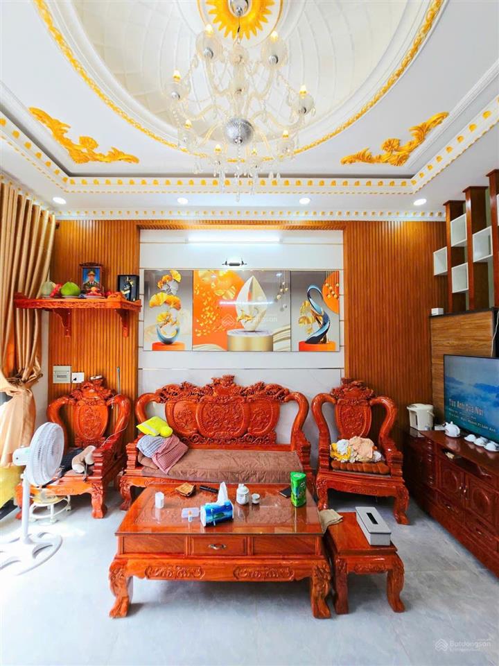 Nhà đẹp 4 tầng hẻm xe hơi lò lu q9, dt 60m2  gần vinhomes