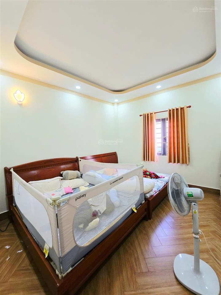 Nhà đẹp 4 tầng hẻm xe hơi lò lu q9, dt 60m2  gần vinhomes