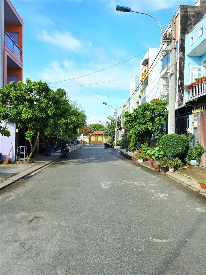 Đất nền 61m, hẻm 9m, p. trường thạnh, giáp đông tăng long q9
