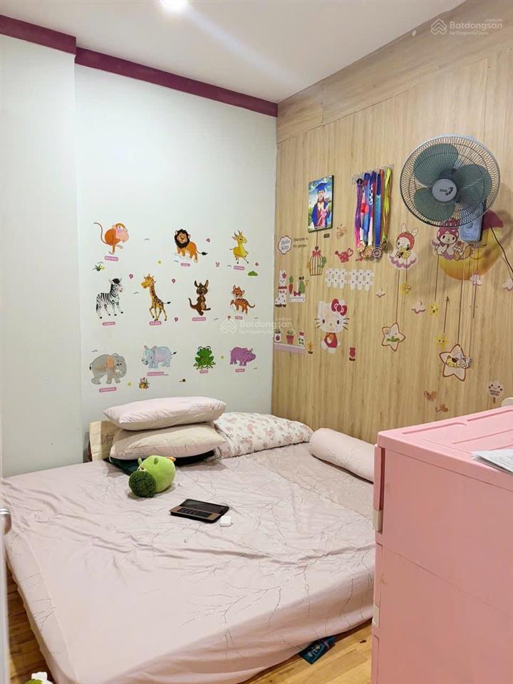 Bán gấp nhà hẻm xe hơi, 3pn, đường số 8 trường thạnh q9