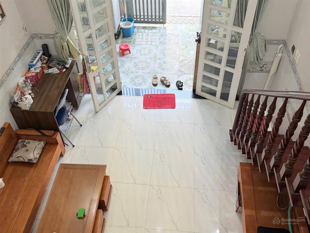 Bán gấp nhà hẻm xe hơi, 3pn, đường số 8 trường thạnh q9