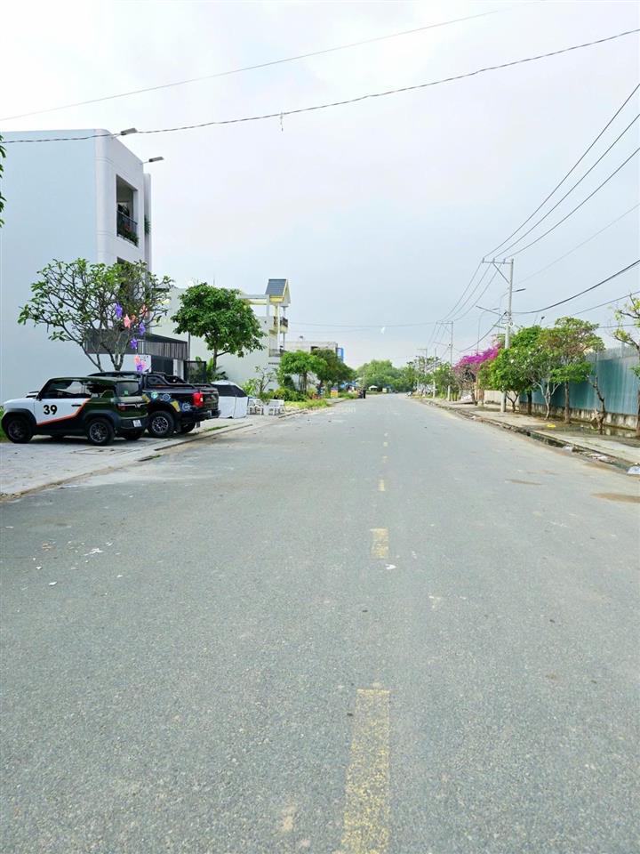 Bán đất mặt tiền đường 30m, đảo kim cương, trường thạnh, quận 9