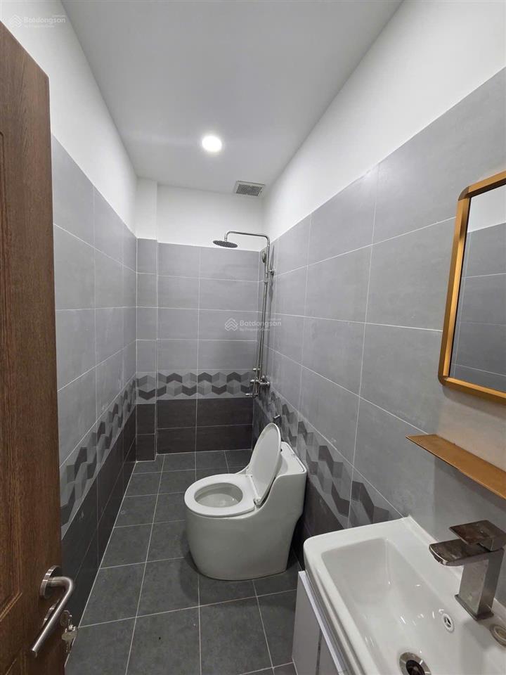 Bán nhà quang trung, p.tăng nhơn phú, gần ngã tư thủ đức  60m