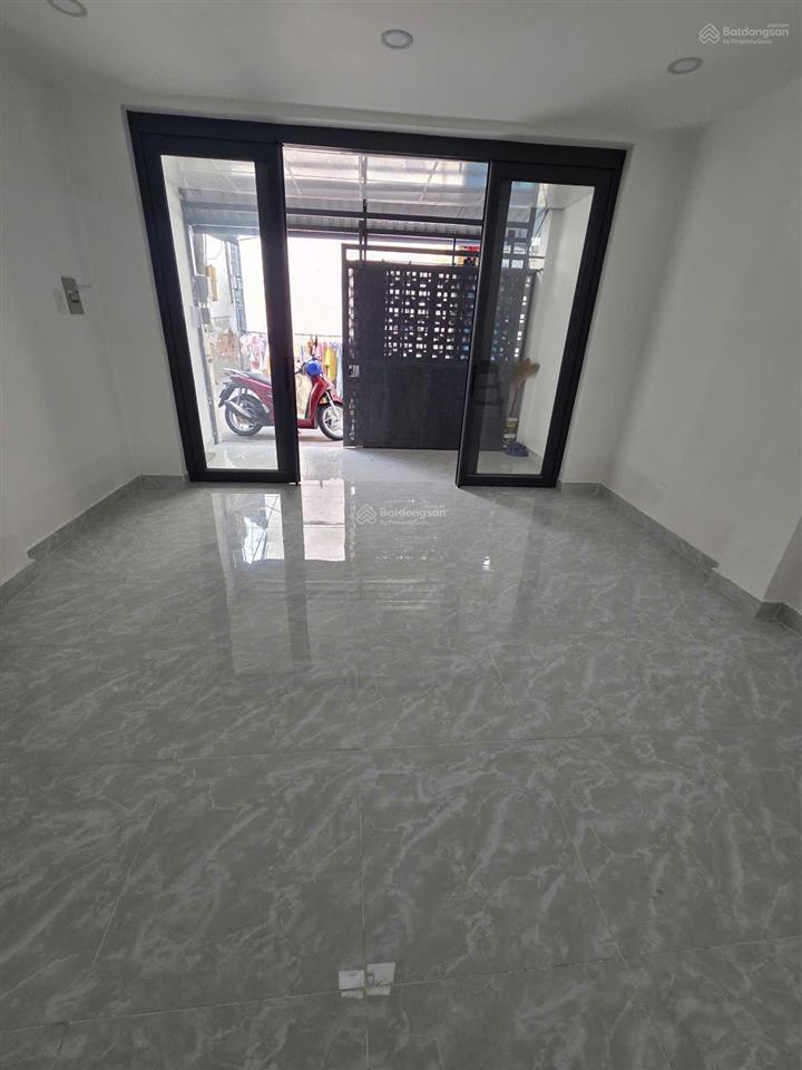Bán nhà quang trung, p.tăng nhơn phú, gần ngã tư thủ đức  60m