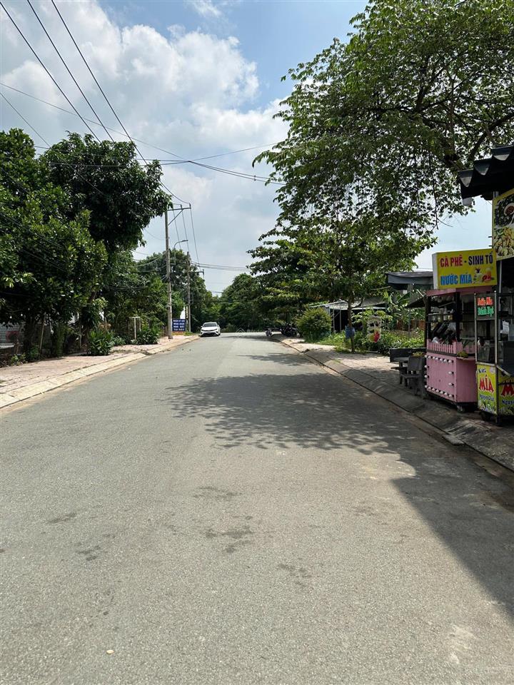 Gần đại học luật hẻm rộng 9m 81m ngang 6m long thuận long phước, q9.