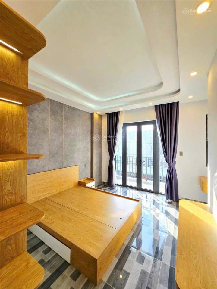 Nhà phố mới xây 4 tầng, 4pn | gần chợ long trường quận 9.