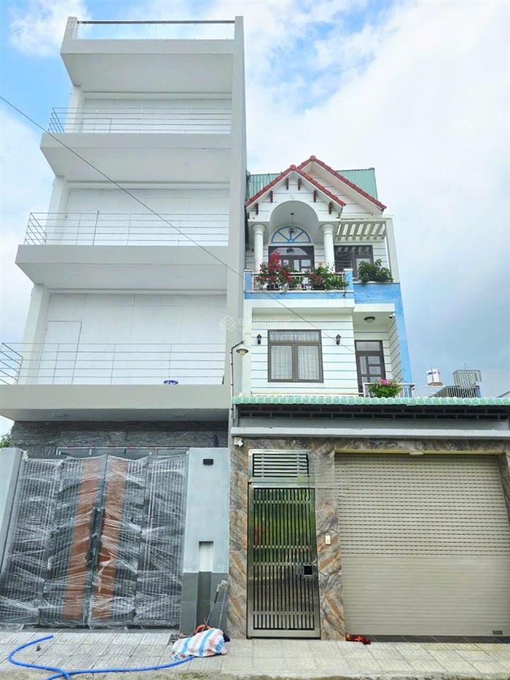 110m  full thổ  ô tô tới đất  cạnh đông tăng long  43tr/m.