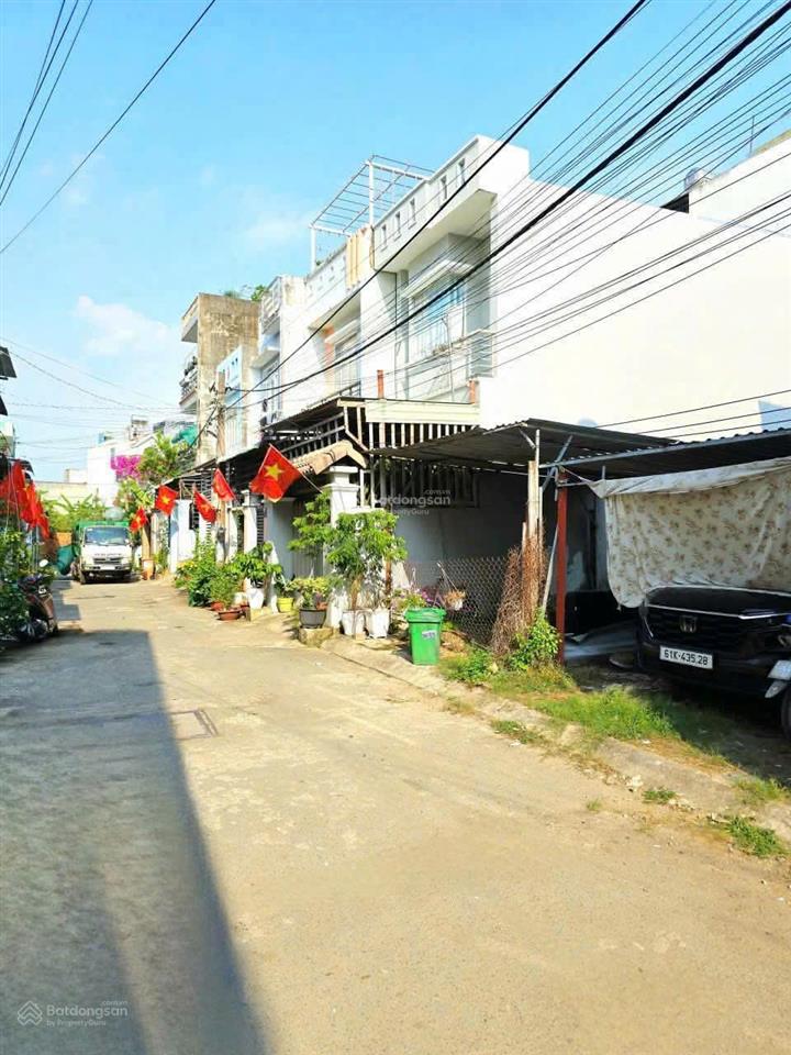 Chủ ngộp gấp bán giảm 200triệu  2,95 tỷ. đất nền 64m ô tô gần chợ long trường.