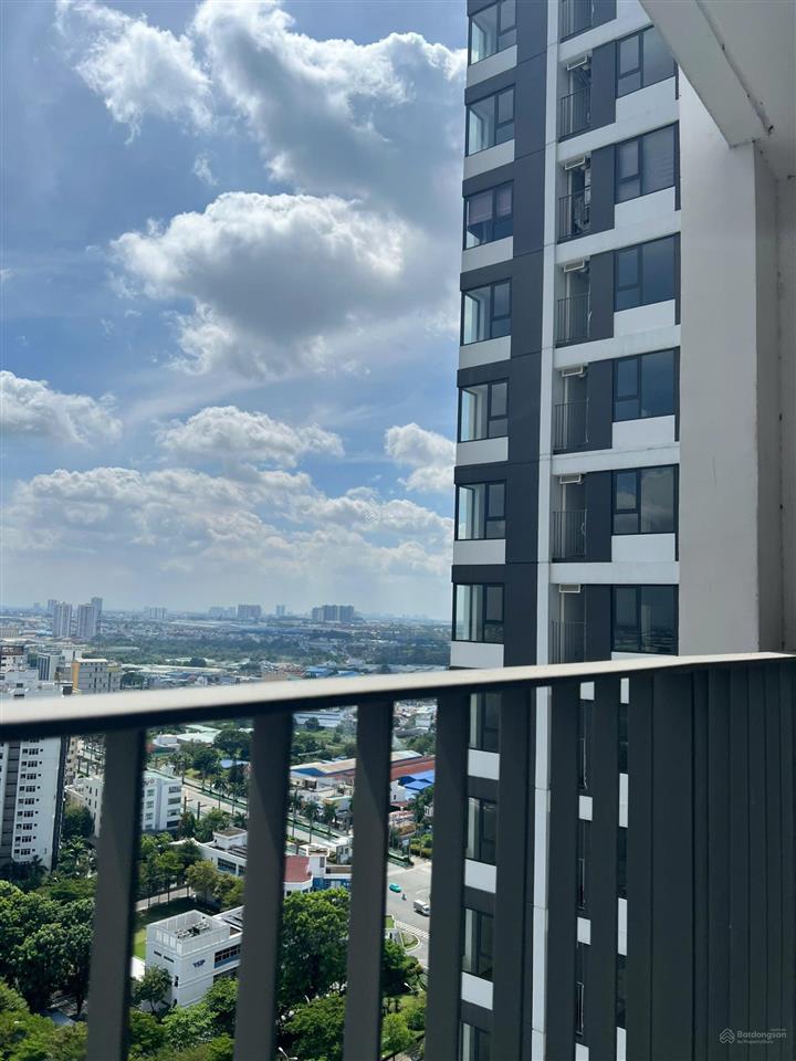 Bán cc the emerald golf view, 2,55 tỷ, 52m2, 2pn, 1wc, chính chủ