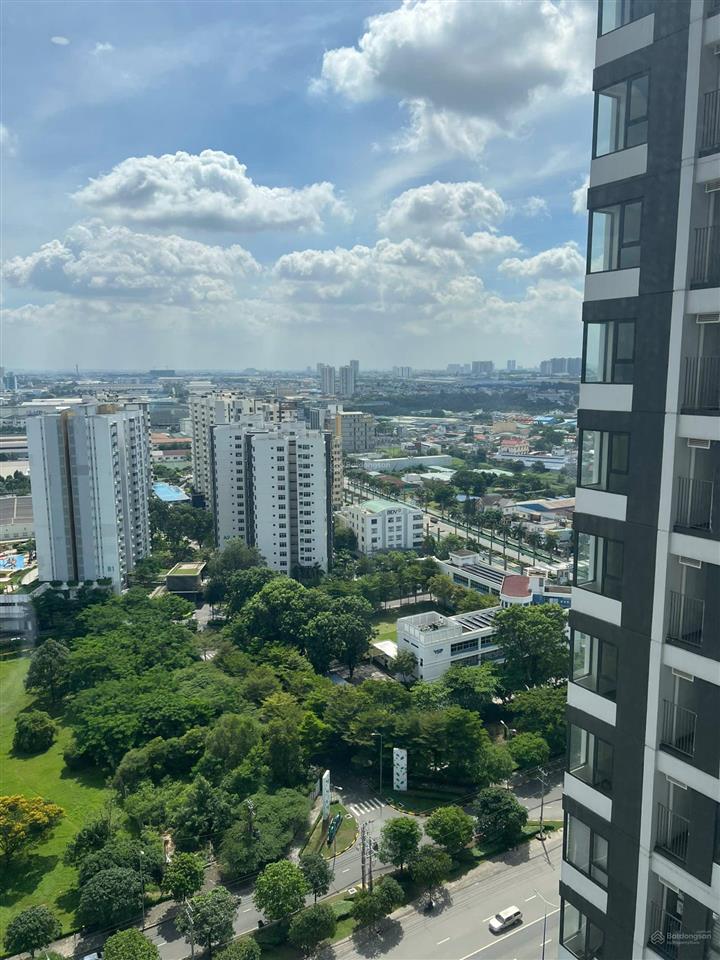 Bán cc the emerald golf view, 2,55 tỷ, 52m2, 2pn, 1wc, chính chủ