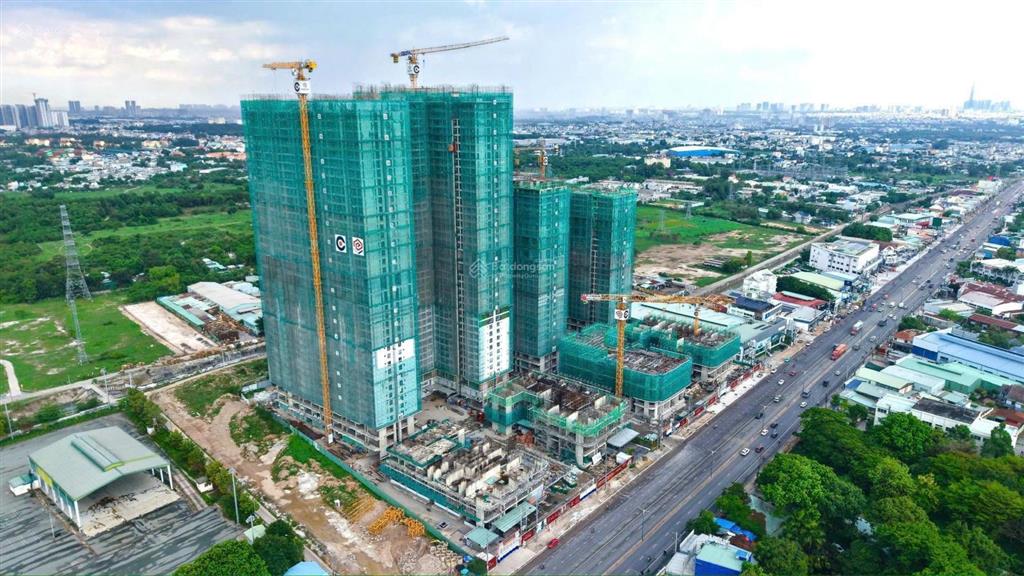 Bán căn hộ cc lusso saigon, 2,918 tỷ, 66 m2, 2pn, 2wc, giá tốt mặt tiền ql13 ngay metro số 2