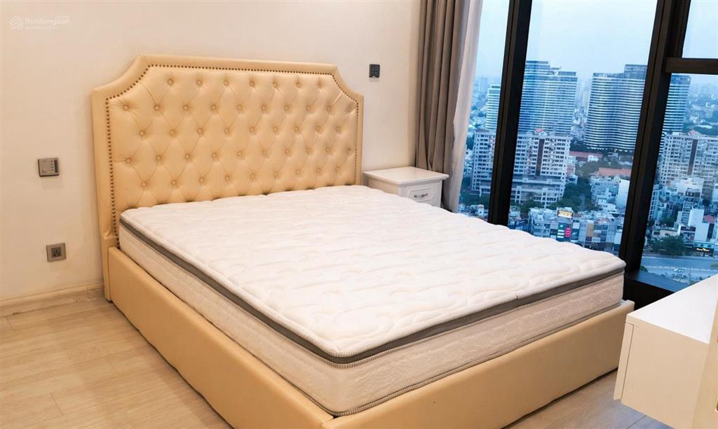 Bán nhanh căn hộ 1pn, dt 50m2 giá 8.7 tỷ bao hết, hỗ trợ vay