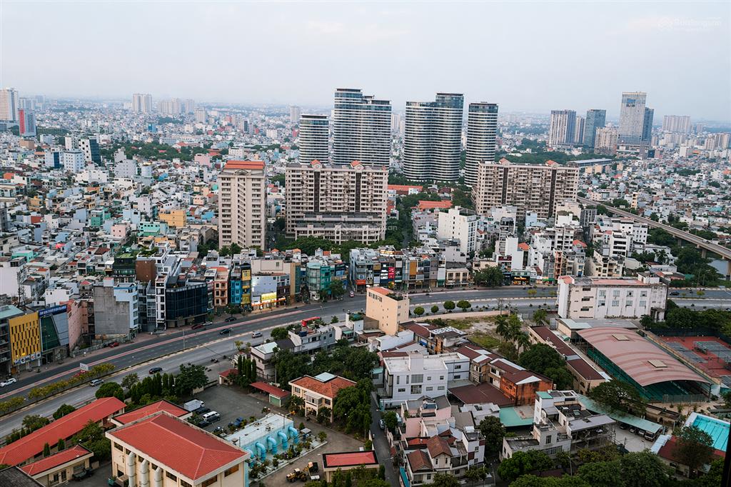 Bán nhanh căn hộ 1pn, dt 50m2 giá 8.7 tỷ bao hết, hỗ trợ vay