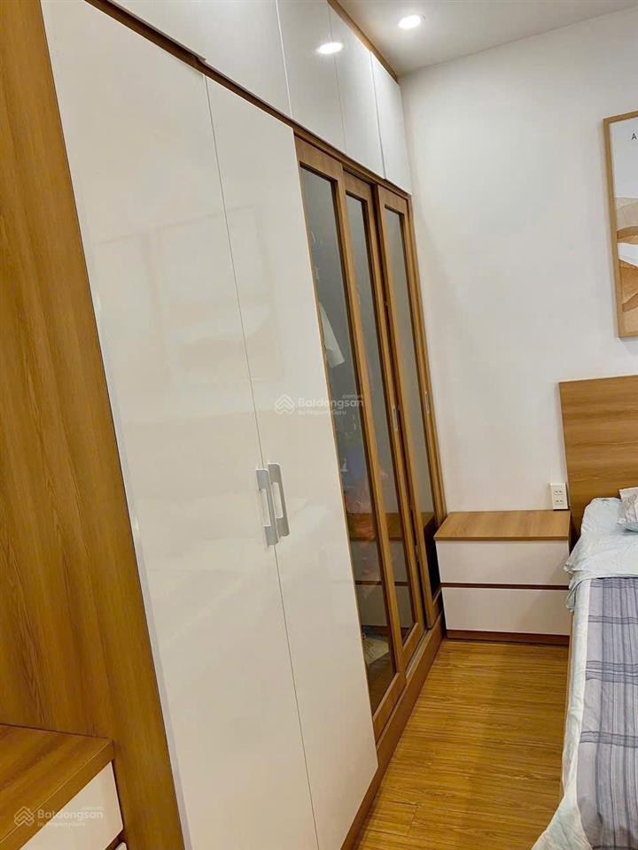 Bán căn hộ flora anh đào giá tốt 55m²/ 1pn + 1 / giá 2,75 tỷ