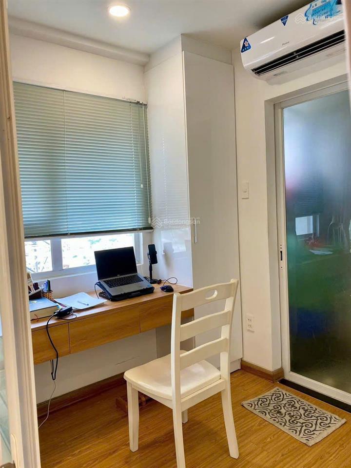 Bán căn hộ flora anh đào giá tốt 55m²/ 1pn + 1 / giá 2,75 tỷ