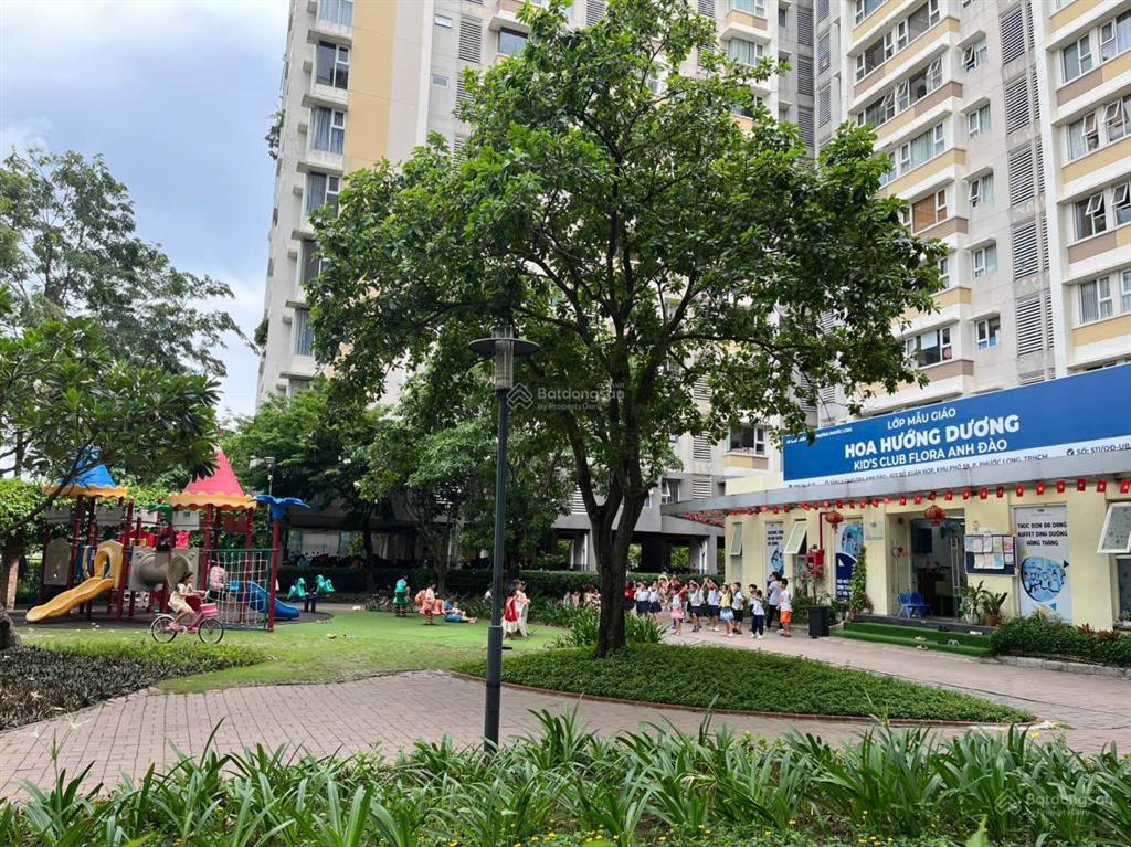 Cho thuê căn hộ flora anh đào giá tốt/ có nội thất 7tr