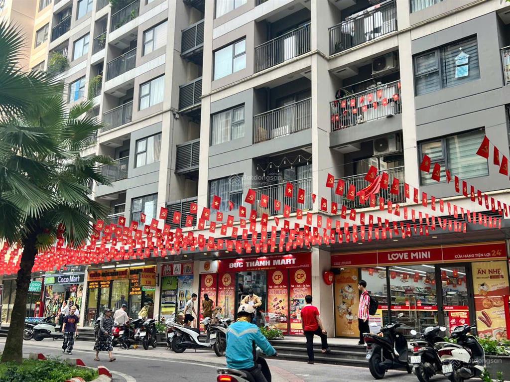 Gà đẻ trứng vàng  quỹ shop đế giá tốt t9 căn góc 65m giá 7.5 tỷ, sát sảnh 8.5tỷ dòng tiền 40tr/th