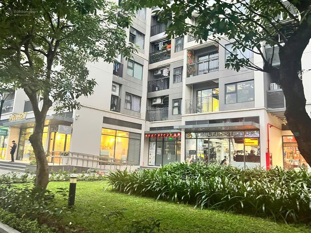 Bán shop đế 2 tầng mặt đường 52m đối diện đại học vinuni 16 tỷ diện tích 132m sẵn dòng tiền 65tr/th