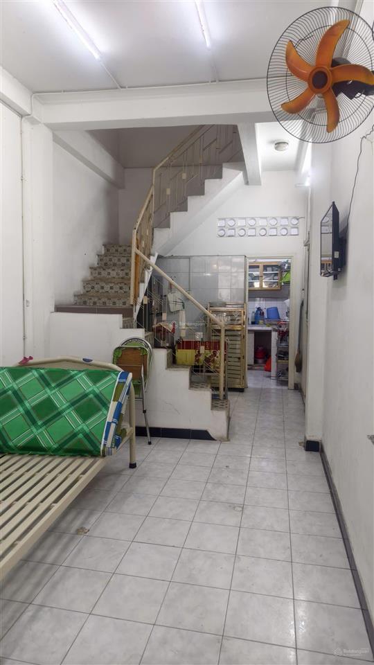 Nhà mt 29 lương hữu khánh quận 01