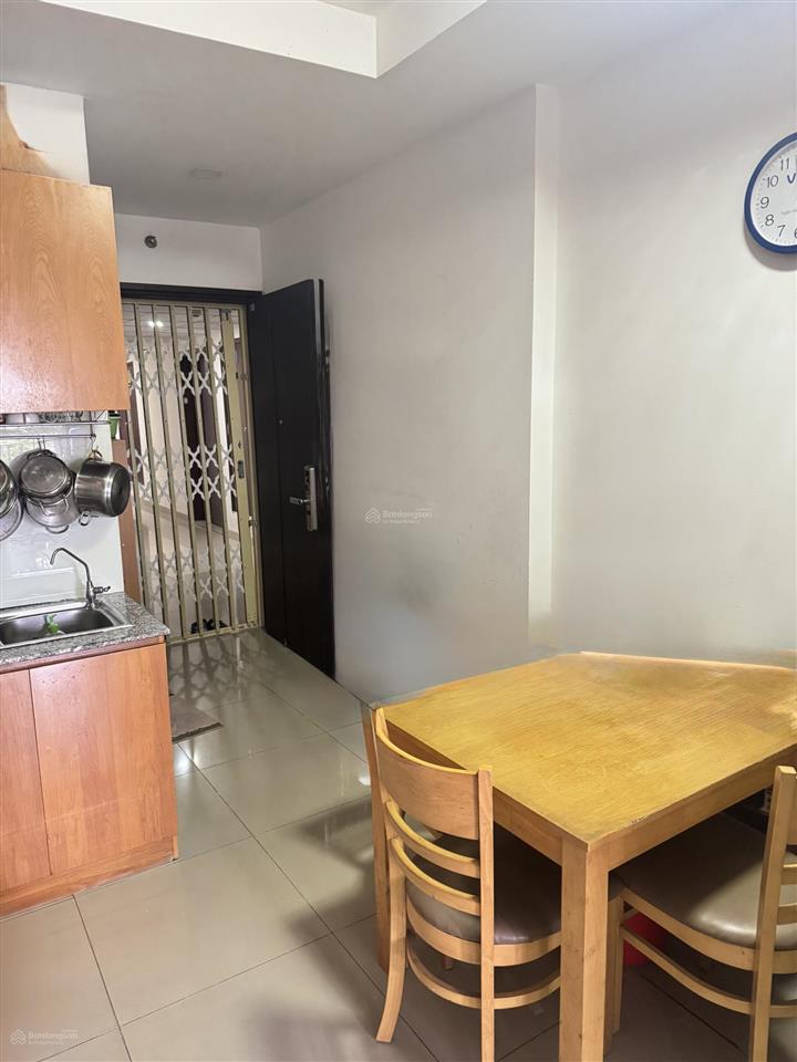 Chính chủ cần bán căn chung cư phường đông hưng thuận 56 m2 tham lương 2 pn 2 w giá tốt cho anh chi