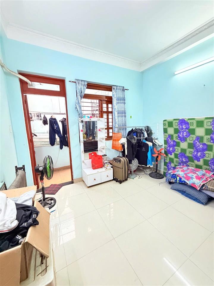 Chính chủ bán nhà mặt tiền đường cách mạng phường tân thành quận tân phú 60m2 2 lầu st 9.6 tỷ tl