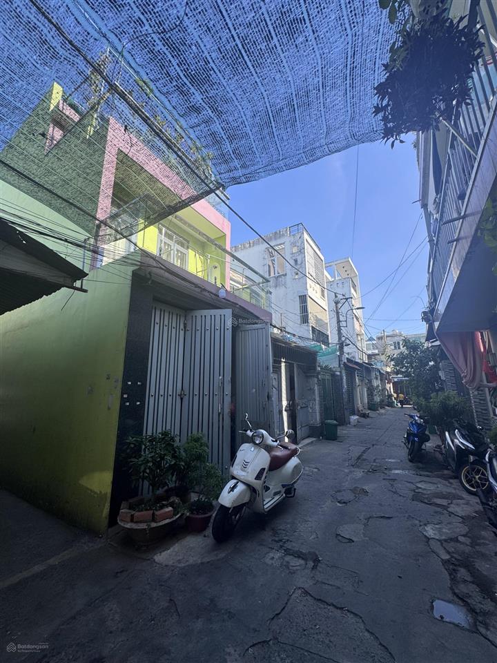 Chính chủ bán nhà khu chợ vải phú thọ hoà tân phú 4 x 15m 2 lầu st 60m2 7 tỷ tl