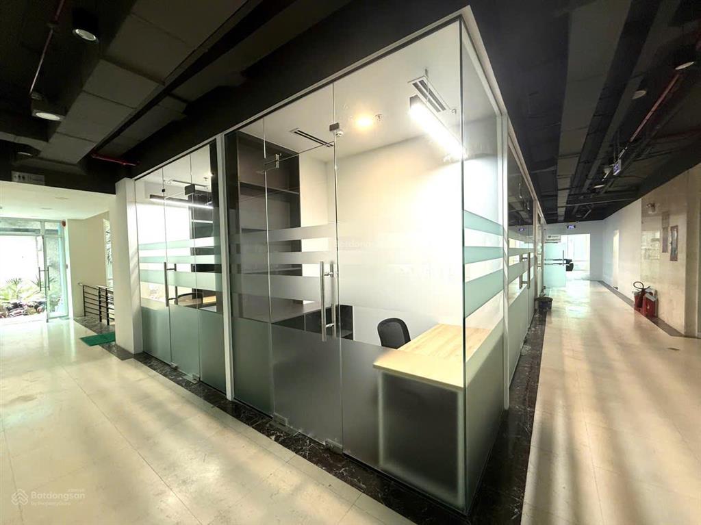 Vp trọn gói full nội thất dành cho 01 người  tòa nhà cao ốc phú nhuận, p. đức nhuận