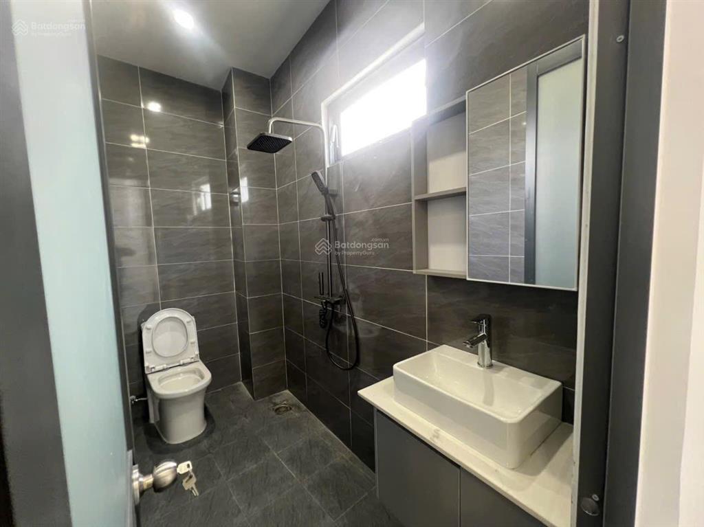 Nhà đẹp 1 trệt 1 lầu full thổ cư ngang 8m diên toàn, diên khánh cách biển nha trang 8km
