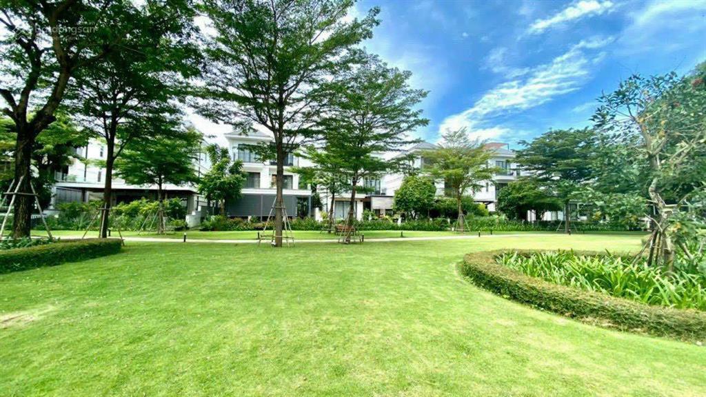 Bán biệt thự nine south estate nam sài gòn. full nội thất giá 17,5 tỷ.  0911 199 ***