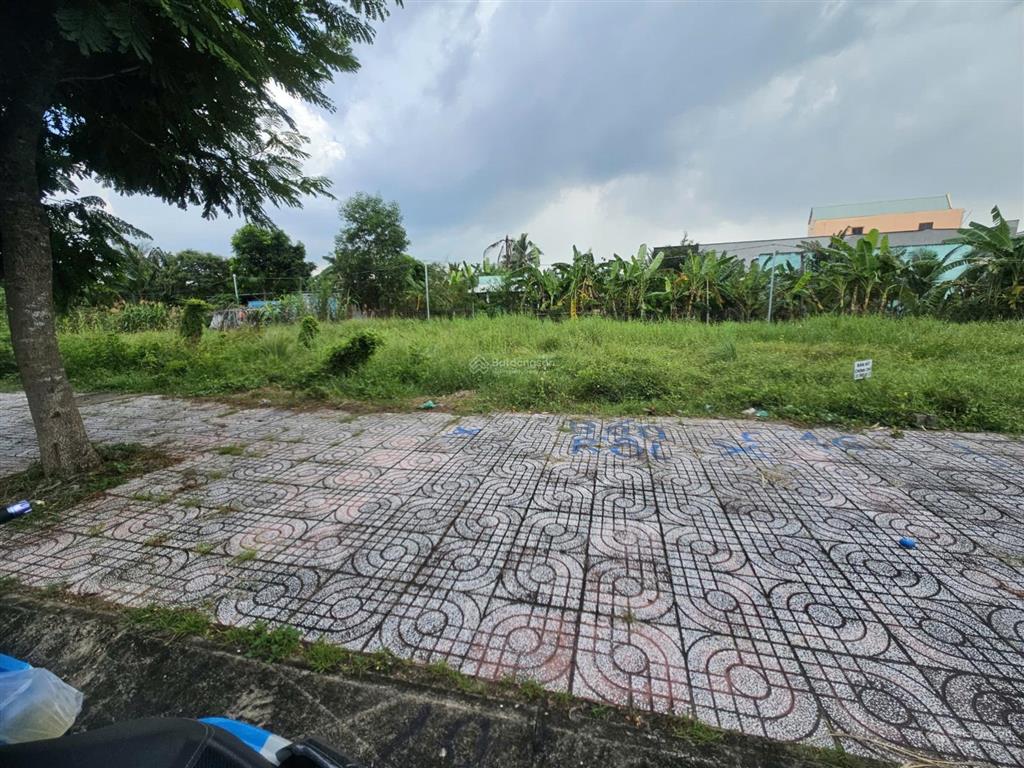  0795 014 *** lô đất 110m2 khu dân cư đường đt835b phước lý, cần giuộc 1tỷ120, về bình chánh 4p