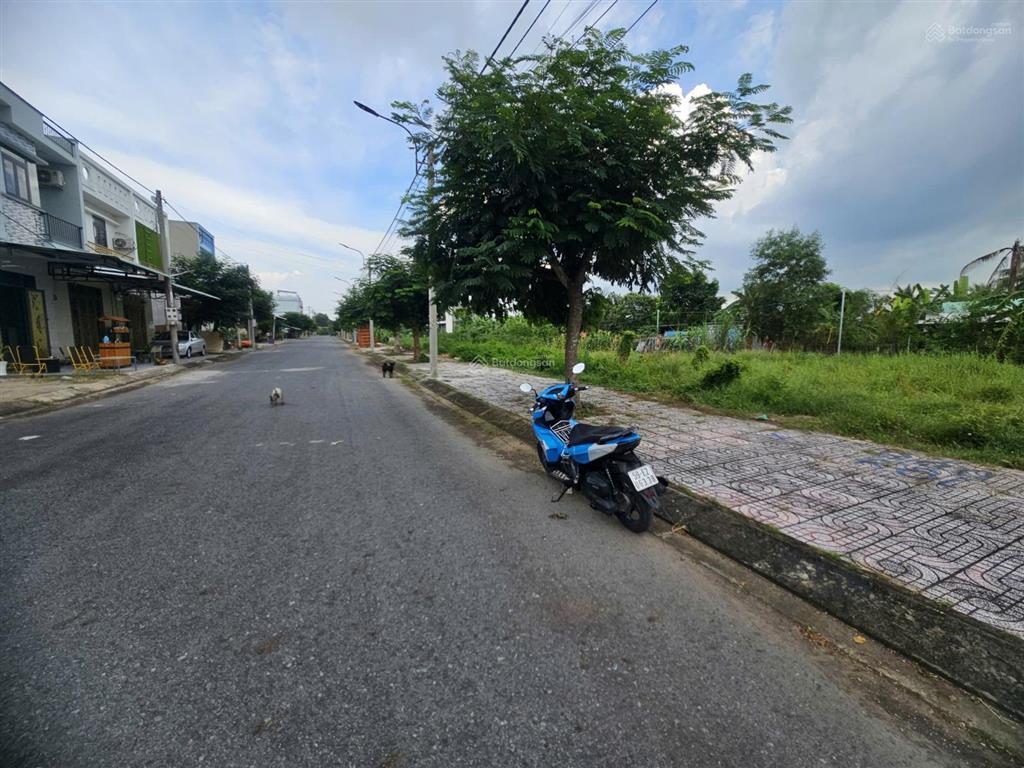  0795 014 *** lô đất 110m2 khu dân cư đường đt835b phước lý, cần giuộc 1tỷ120, về bình chánh 4p