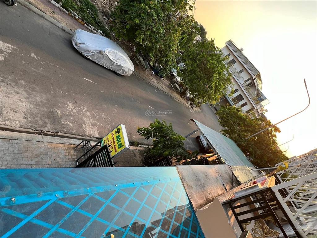 Thanh lý nhanh xoay vốn nhà 1 trệt 1 lầu 2pn kdc đường bầu gốc, tân kiên, bình chánh, 81m2, shr