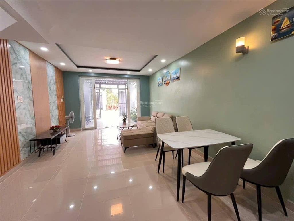 Nhà ở xã hội 1 lầu bùi văn sự, xã qui đức, bình chánh, 84m2, cách cầu ông thìn 600m, 400tr nhận nhà