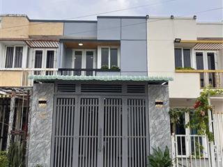 Nhà ở xã hội 1 lầu bùi văn sự, xã qui đức, bình chánh, 84m2, cách cầu ông thìn 600m, 400tr nhận nhà