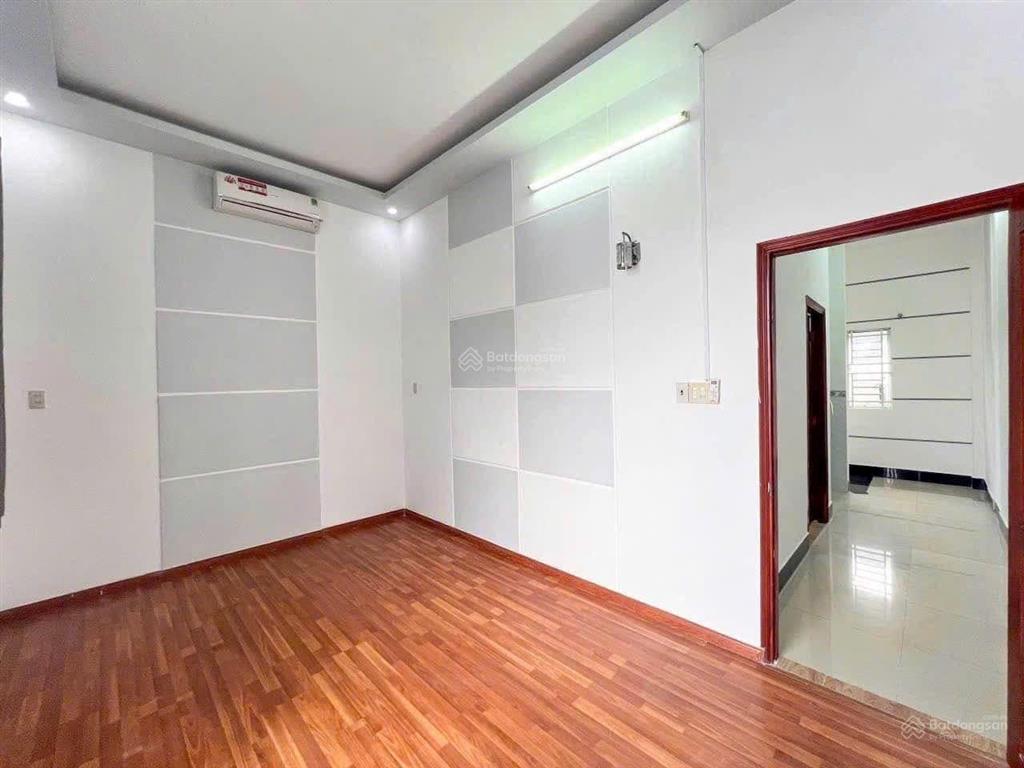Căn 1 lầu 3pn đường ông niệm, phong phú, bình chánh, 59m2 (5 x 11) gần chợ phú lạc.  0795 014 ***