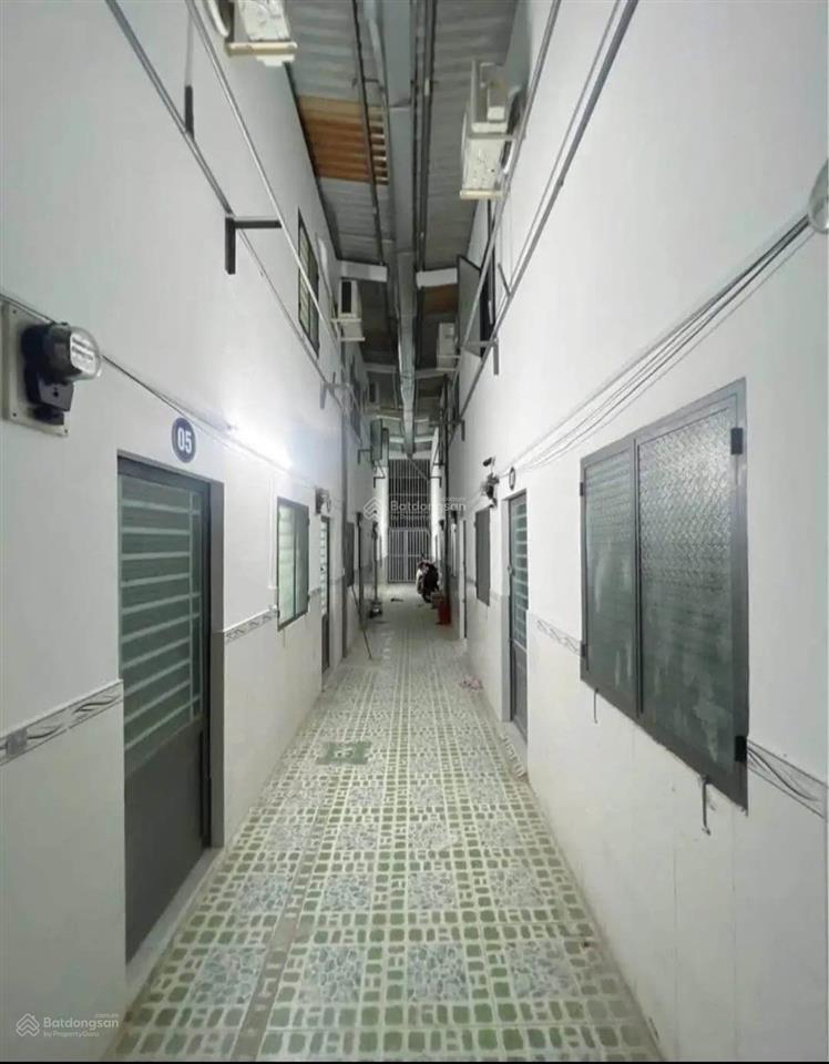 Cặp căn trọ 190m² xây kiên cố 1 lầu đường 18b, sau chợ bình chánh, 12 phòng, thu nhập 26tr/tháng
