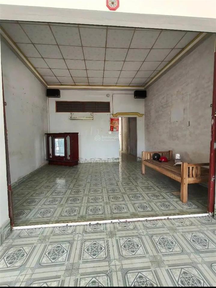 Bán đất tặng nhà nát cấp 4 đường bờ xe lam, tân kiên, bình chánh 110m2, đầu tư, làm kho, cải tạo ở