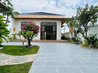 Nhà vườn cấp 4 ngay chợ qui đức, bình chánh, tphcm, 3pn lớn, dtích 205m2, gần cầu ông thìn 300m