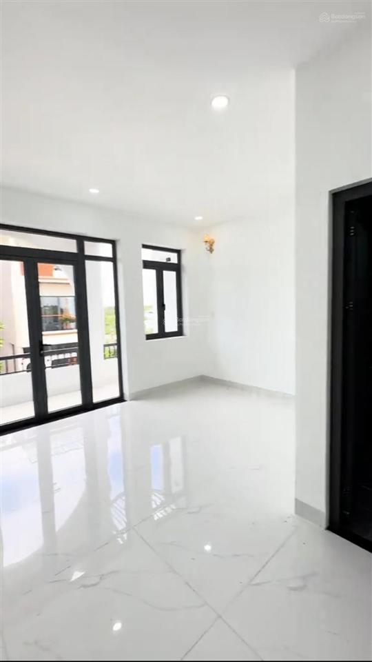 Nhà mới 1 lầu 3pn lớn 85m2 khu dân cư hương lộ 7, phong phú, bình chánh, hỗ trợ trả chậm 3 tháng