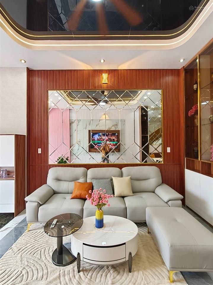 Chuyển nhượng nhanh nhà mới 2 lầu 5pn đường cây bàng, tân nhựt, bình chánh 55,5m2.  0795 014 ***