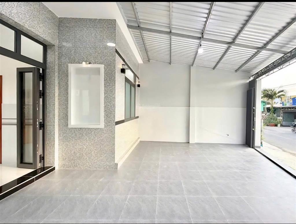 Bán nhà cấp 4 góc 2 mặt tiền đường bờ huệ 2pn, an phú tây, bình chánh 92,5m2, giá 893 triệu