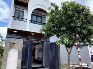 Bán nhà 1 lầu mới 3pn kdc hiện hữu, đường dt 835b, phước lý, cần giuộc 90m2, ra ql1a về tphcm 5p
