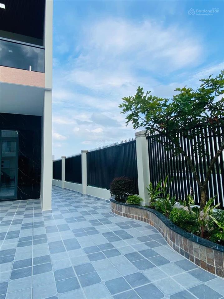 Bán căn góc 1 lầu 180m2 đường đinh đức thiện, gần kcn cầu tràm ngang 6 x 30m, về tphcm 15 phút