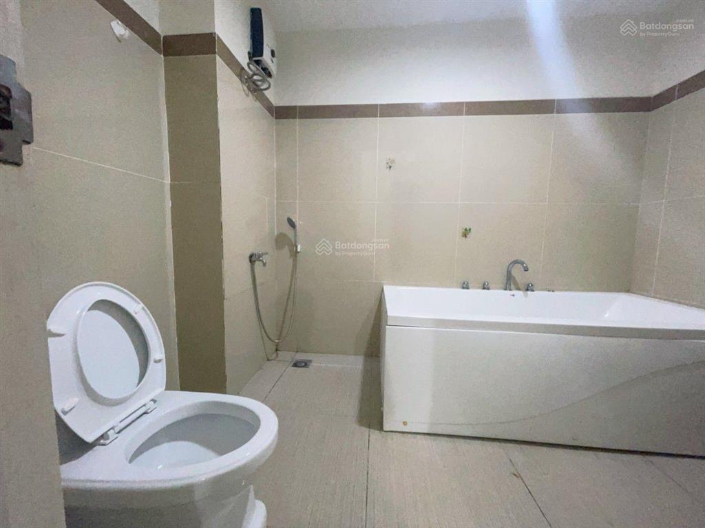 Chung cư era town đức khải quận 7  cần cho thuê phòng trọ 3,5 triệu
