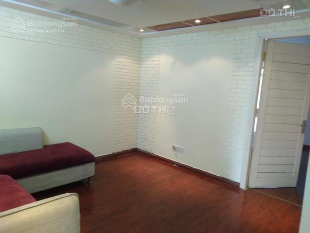 Cho thuê căn hộ tập thể đã sửa như chung cư tại nhà e2b, ngõ 4 phương mai, 11 triệu, 96m2