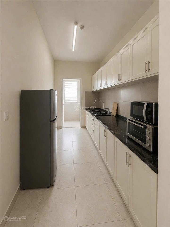 Chỉ 2,5 tỷ, sổ hồng riêng, chung cư nhất lan 2, căn 67m , 2pn 2wc, 2 ban công,  0906 780 ***